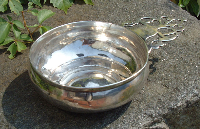 porringer by William Homes